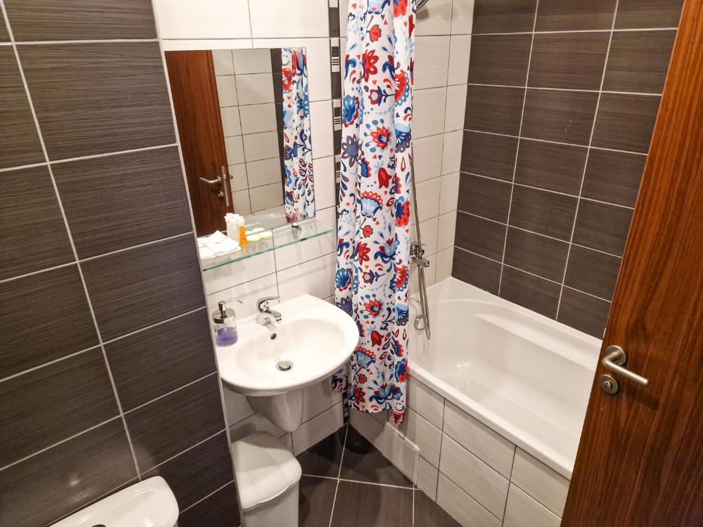 Sunny Apartment C25 photo 3