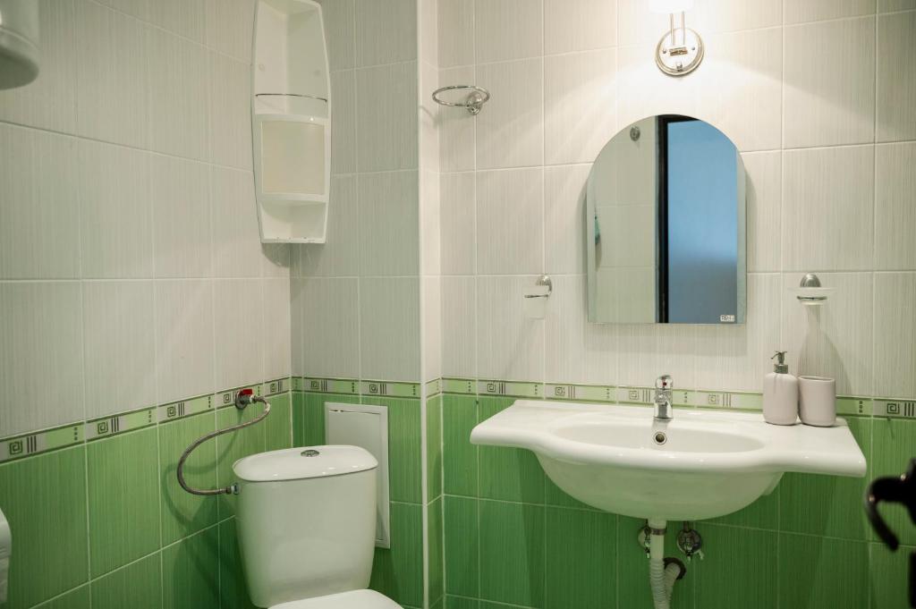 Yalta apartment photo 3