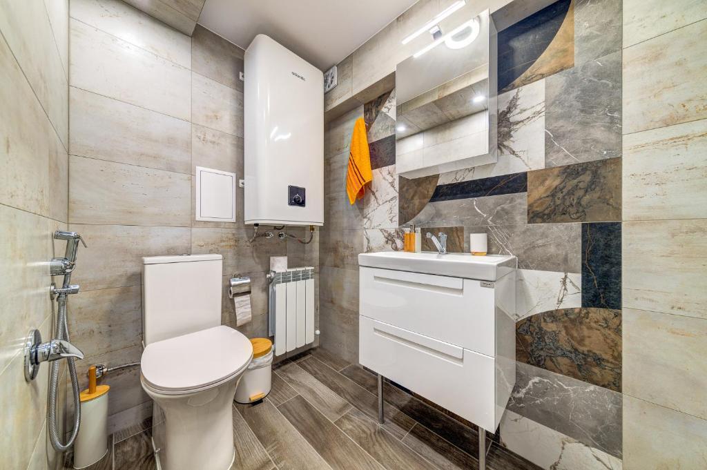 Rhodope Escape - Modern 1BR Apartment with Balcony & Free Parking photo 3