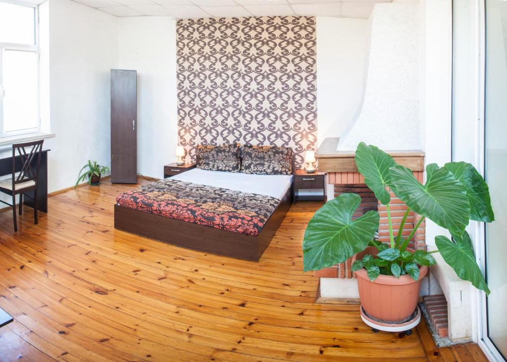 Sofia Central Guest Rooms — photo 1