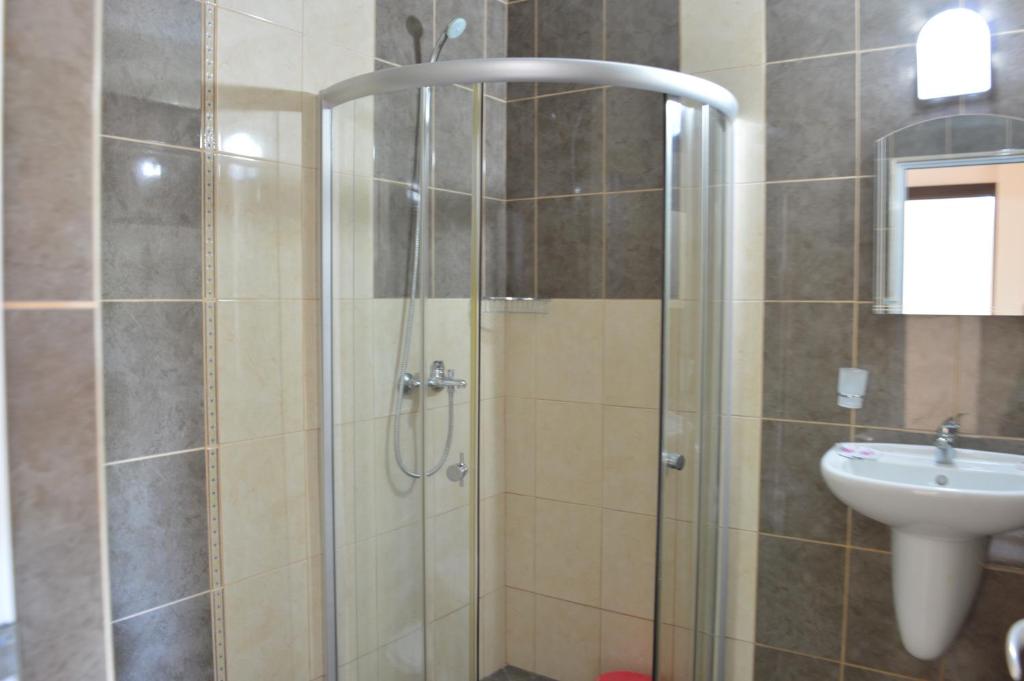 Hotel Ray photo 3