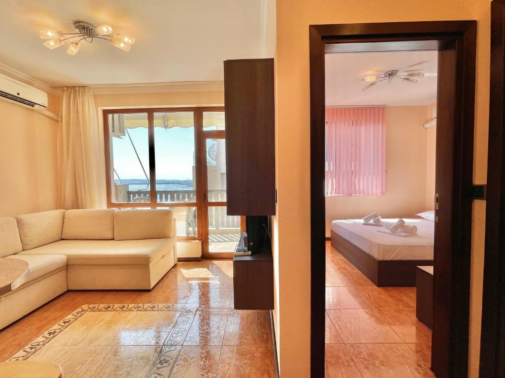 Tryavna Beach - Private apartment - BSR - 1 photo 2
