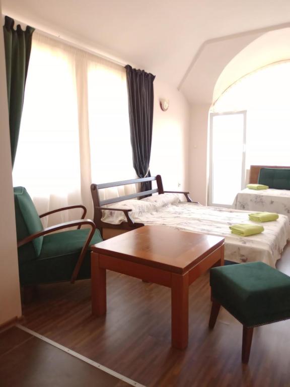 Wild Cherry 2 bedroom Apartament Economy-3 — photo 1