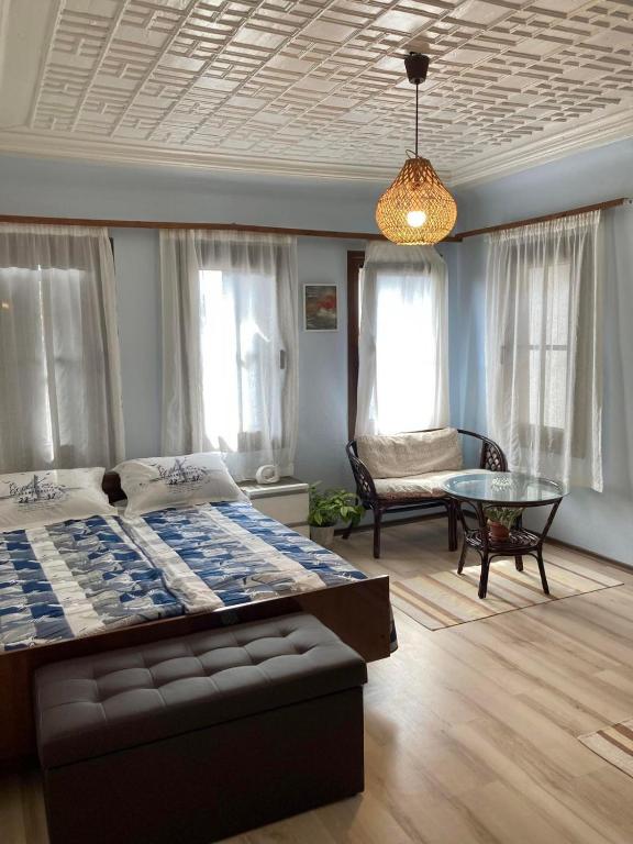 Historic House in the Heart of Old Town Sozopol photo 2