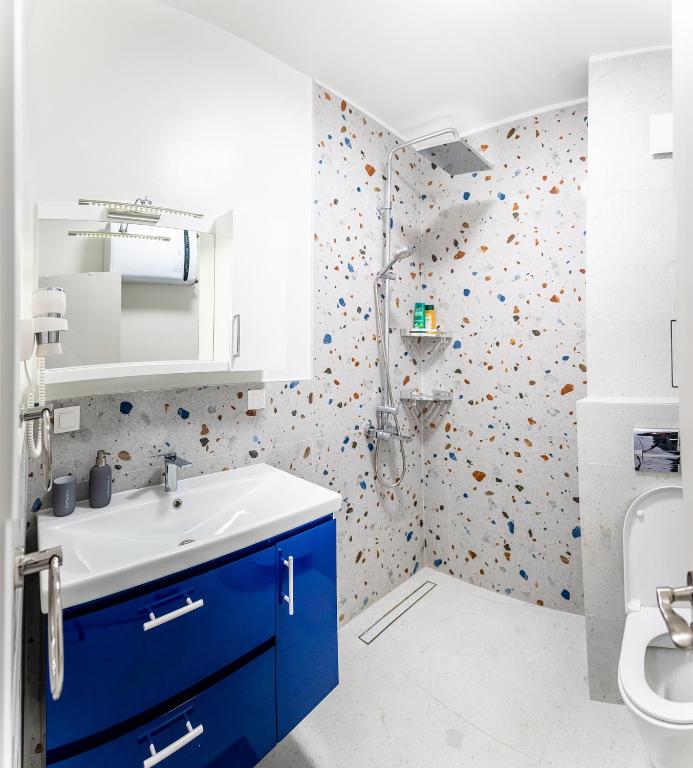 Sofia Apartment with Free Parking photo 3