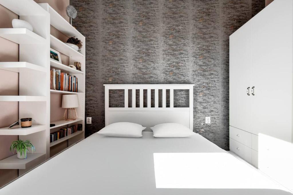 Booking.com: Hotels in Sofia. Book your hotel now! photo 2