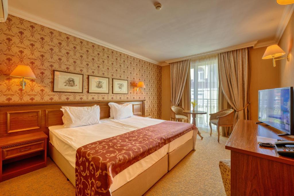 Hotel Club Central photo 2