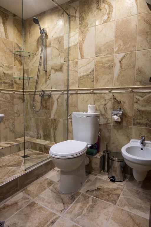 Guest Rooms Old Captain photo 3