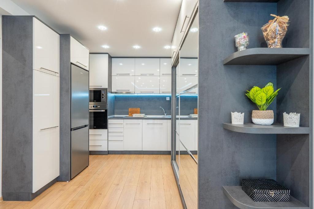 Zenith Apartment photo 2