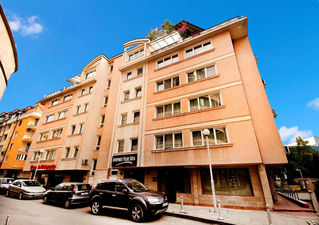 Sofia hotel apartments — photo 1