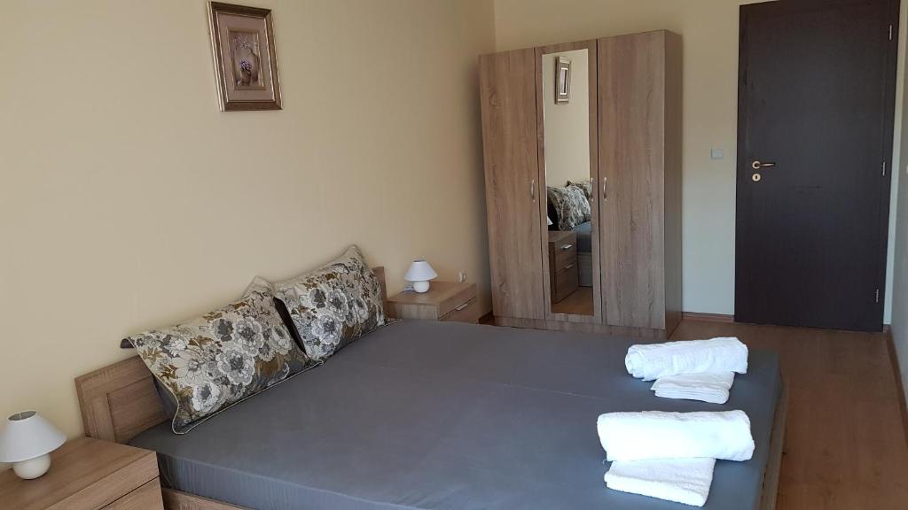 Zefira Apartments photo 3