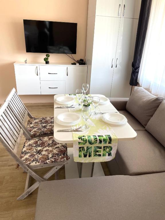 Palms Studio in Sozopol — photo 1