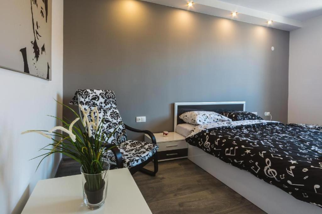Victoria Hotel Rooms & Victoria Apartment Veliko Tarnovo photo 2