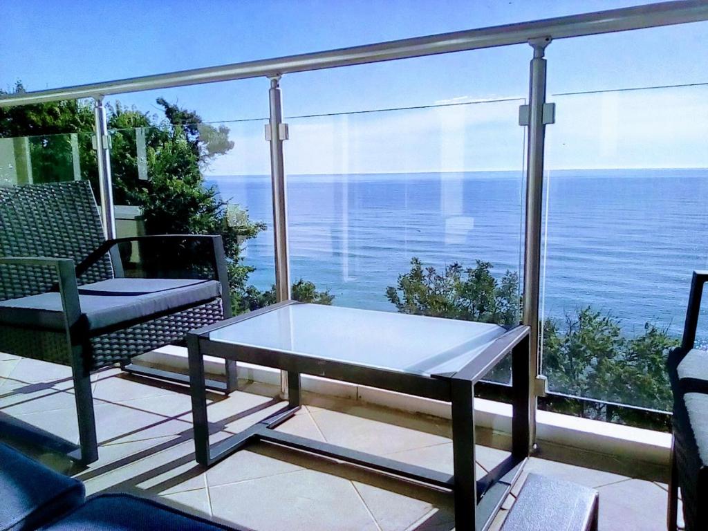 Silver Beach B16 photo 2