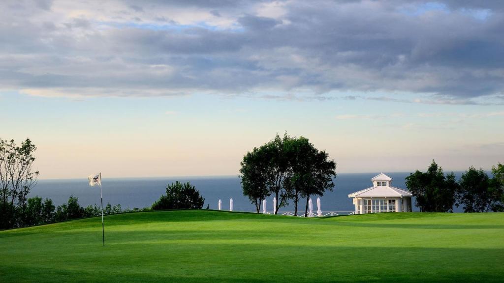 SeaView Golf Villa photo 3