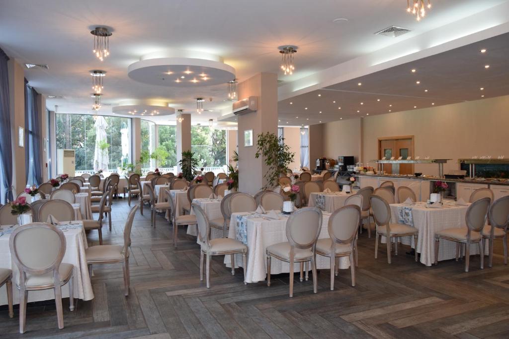Sofia Hotel - All Inclusive & Private Beach photo 3