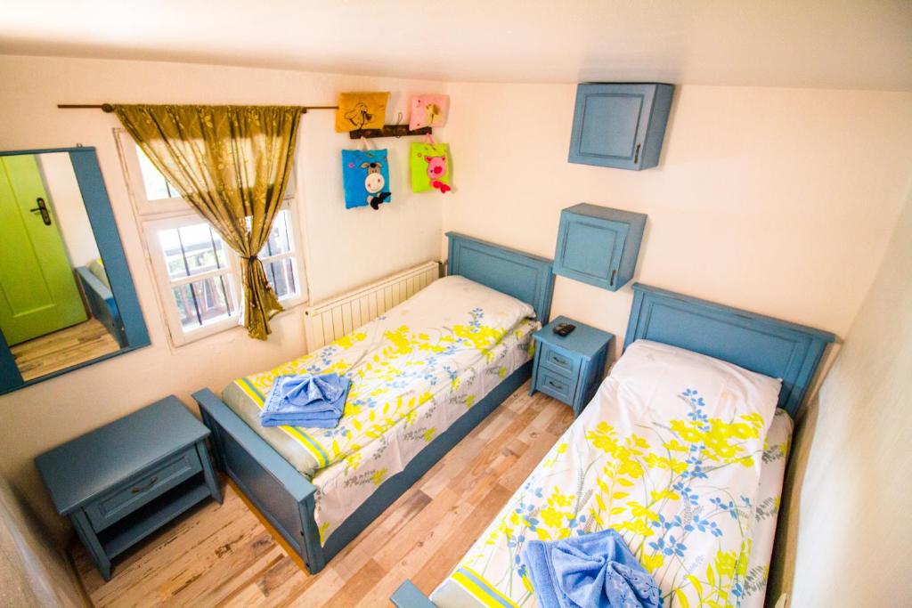 Стальовата Къща - Stalyovata House photo 2