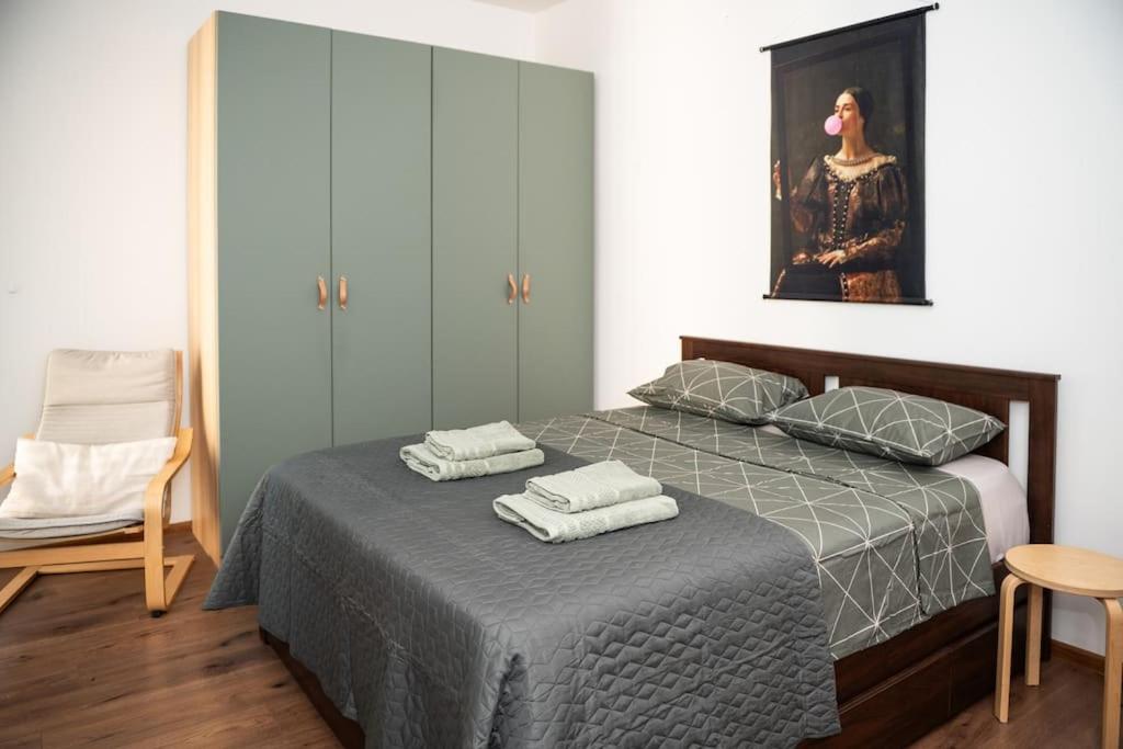 Booking.com: Hotels in Sofia. Book your hotel now! — photo 1