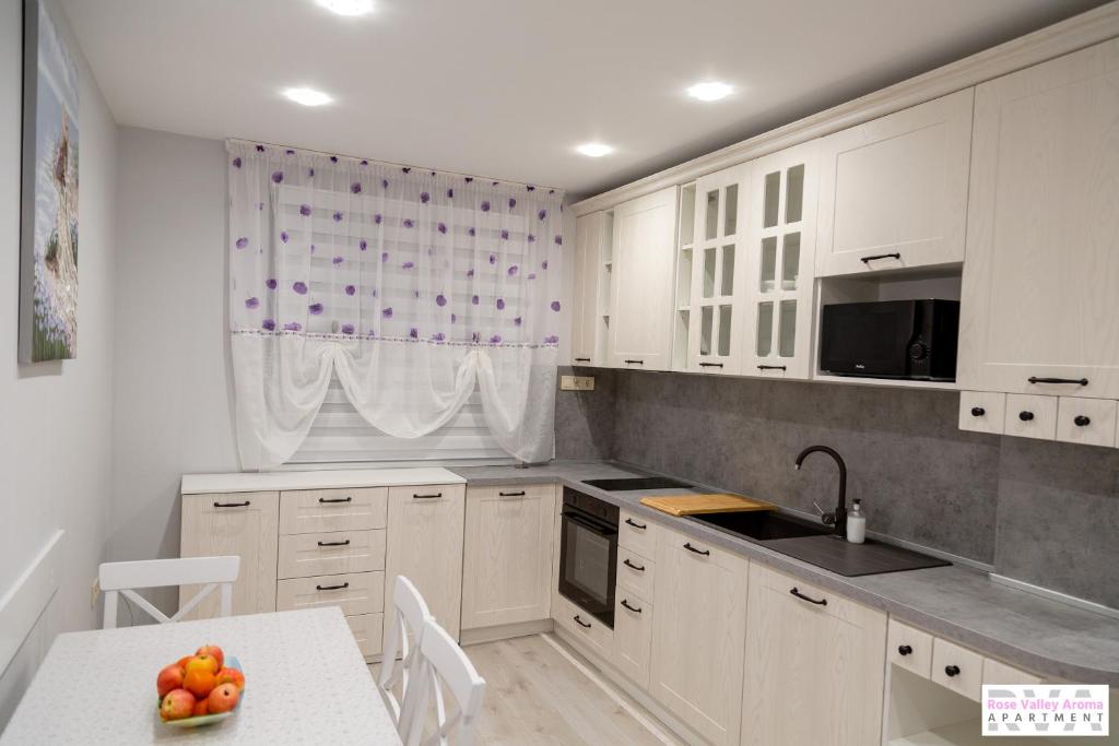 Rose Valley Aroma Apartment — photo 1