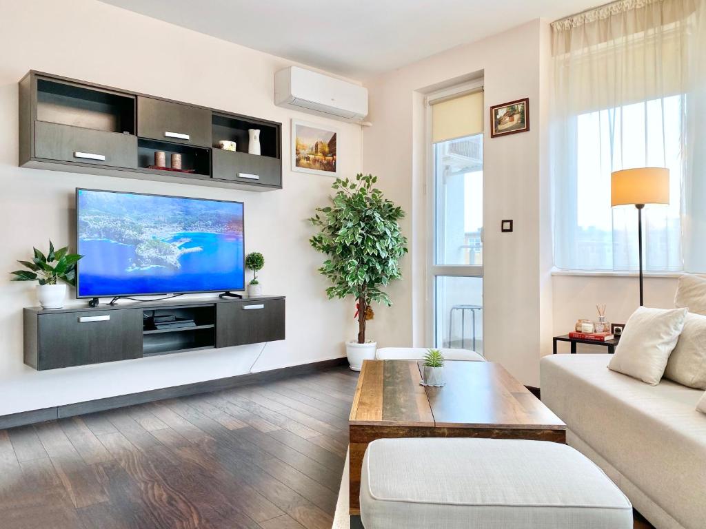 Sunny & Cozy Apartment for 4 Guests & Free Parking — photo 1