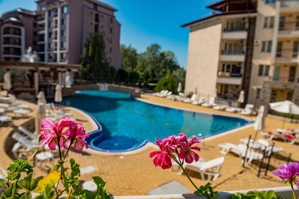 Sunny Beach Hills - Menada Apartments — photo 1