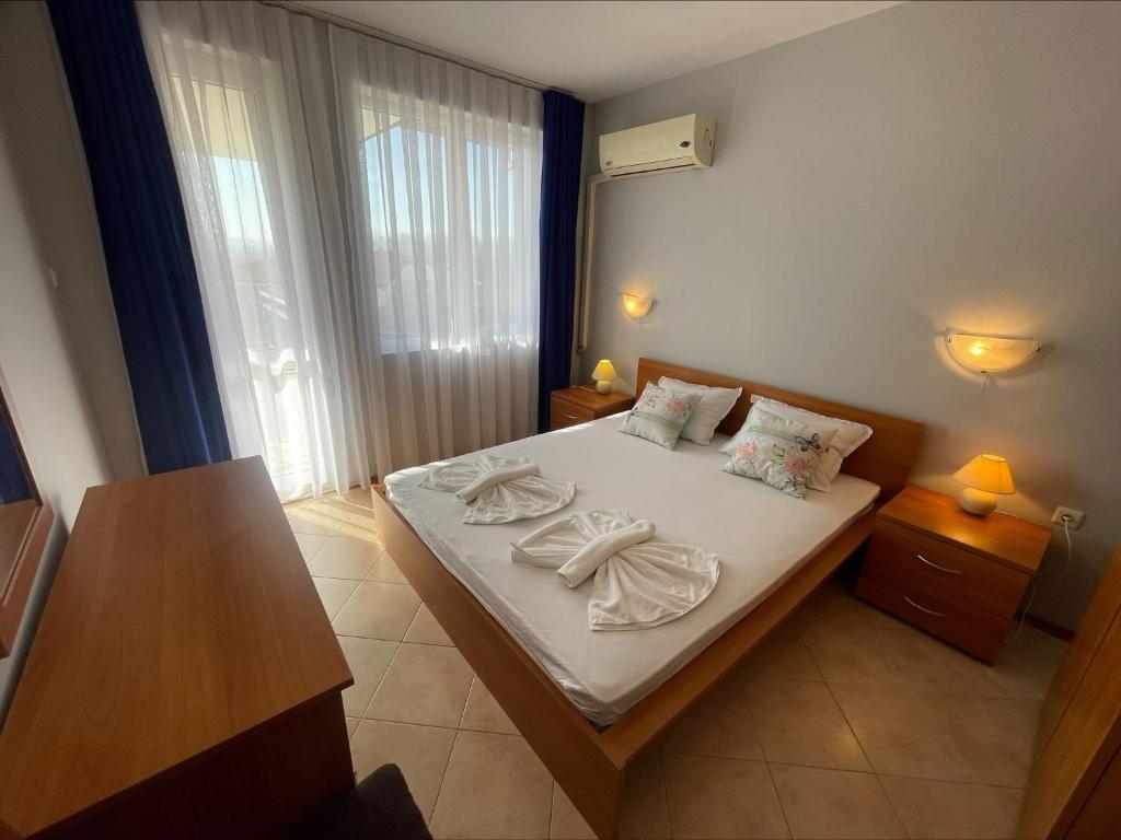 Sunny Beach Hills - Menada Apartments photo 2
