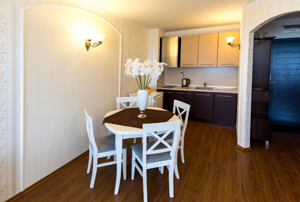 Europroperties Sirena Apartaments photo 3