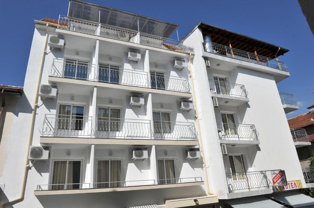 Family Hotel Blazhi — photo 1