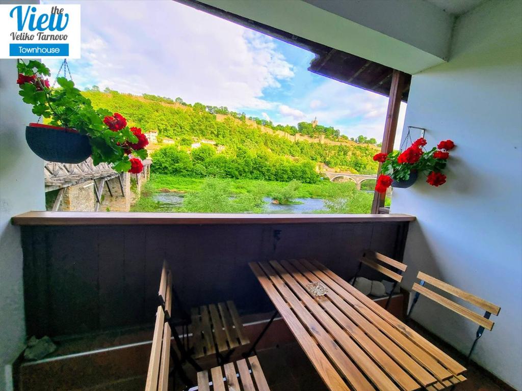 The View Veliko Tarnovo Townhouse photo 2