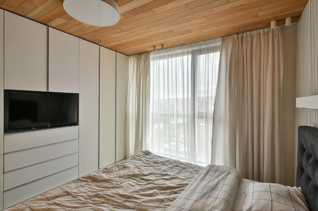 Seaview flat with pool & parking photo 2