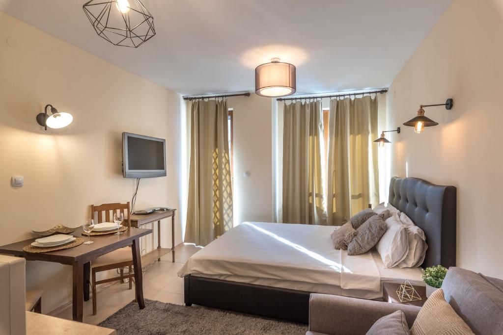 ★ Stylish & Cozy Studios in Valentina Heights Boutique Hotel ★ photo 2