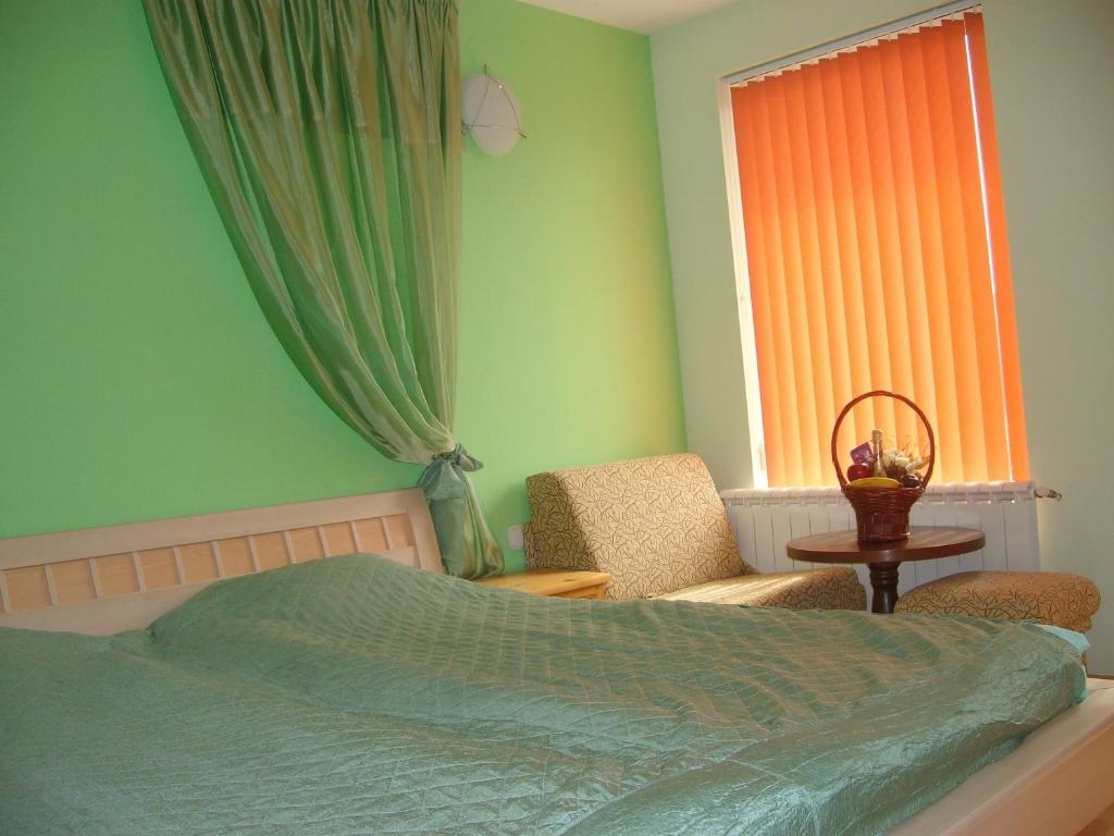 Sveti Georgi Family Hotel photo 2