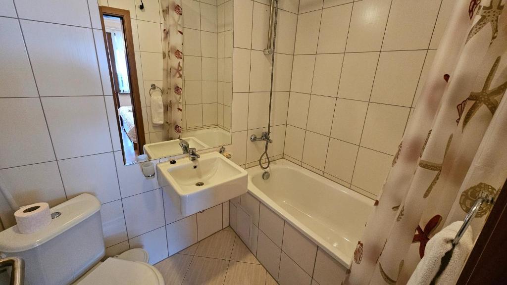 SNOW PEAK TODORKA AND VIHREN APARTAMENT /NEXT TO THE LIFT/ 7 PERSONS/ photo 3