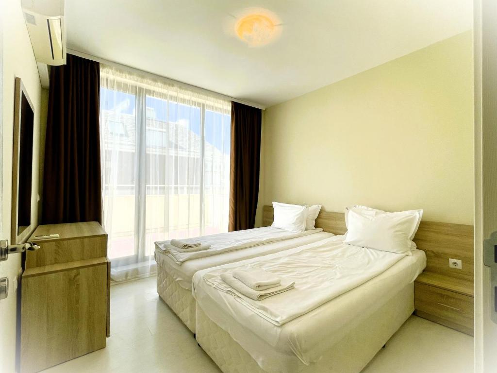 Apartments Stamopolu Lux with pool view photo 2
