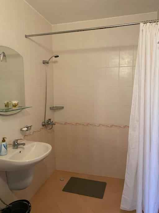 2 Bedroom Apartment at Kasandra photo 3
