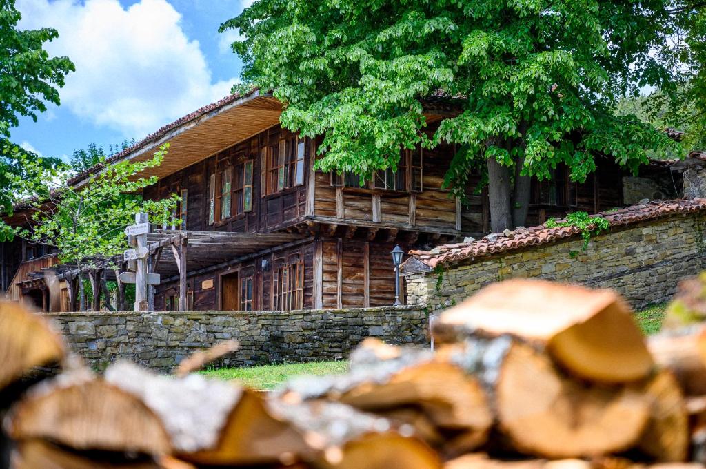 Guest Houses "Zlatna Oresha - Complex" photo 2