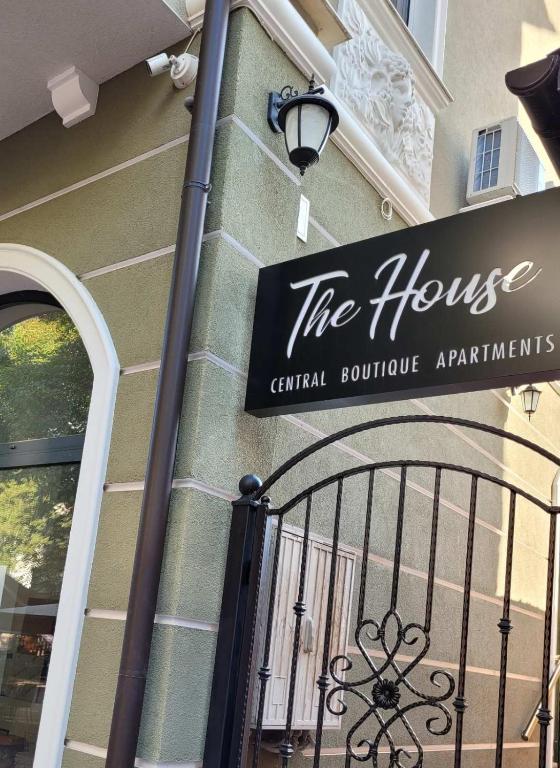 The House - Central Boutique Apartments photo 2