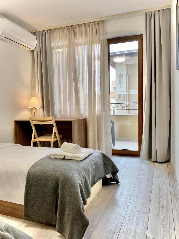 Top Location Apartment with 2Bath for 6 Guests photo 2