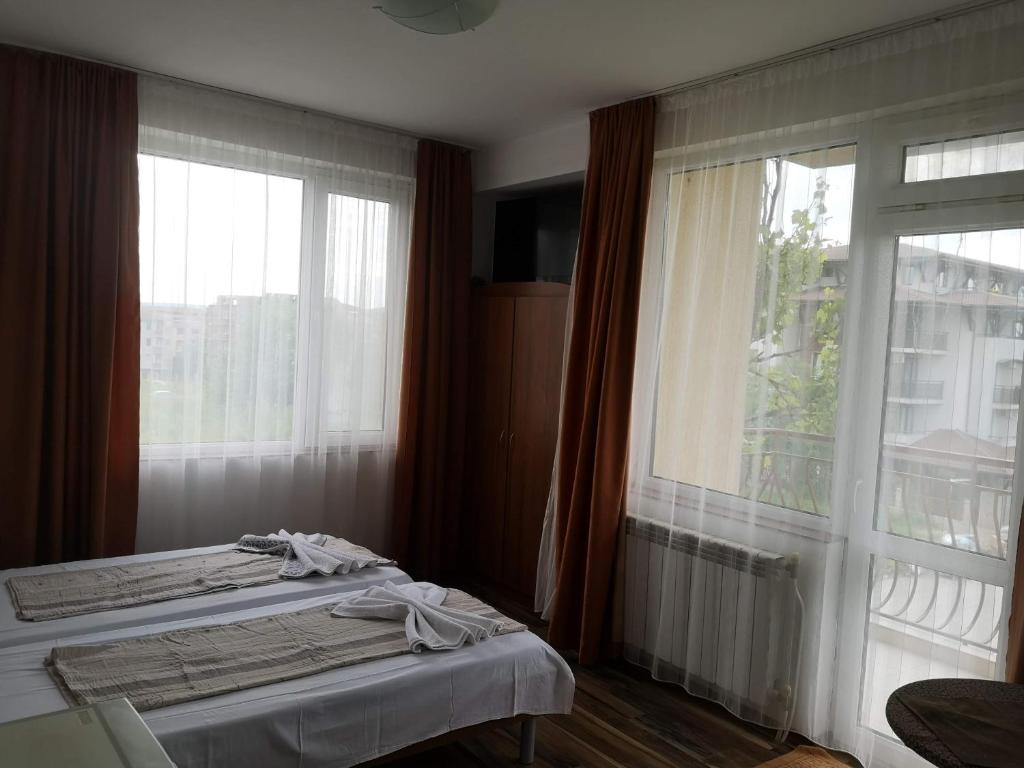 Rooms Zora photo 2