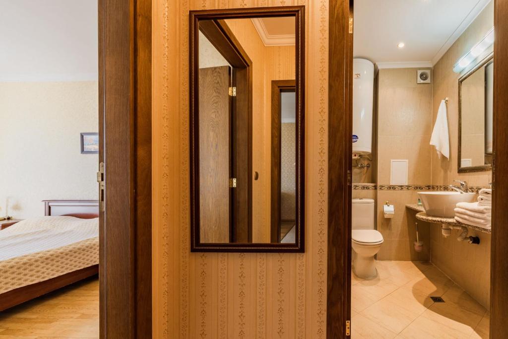 Romance Hotel and Family Suites photo 2