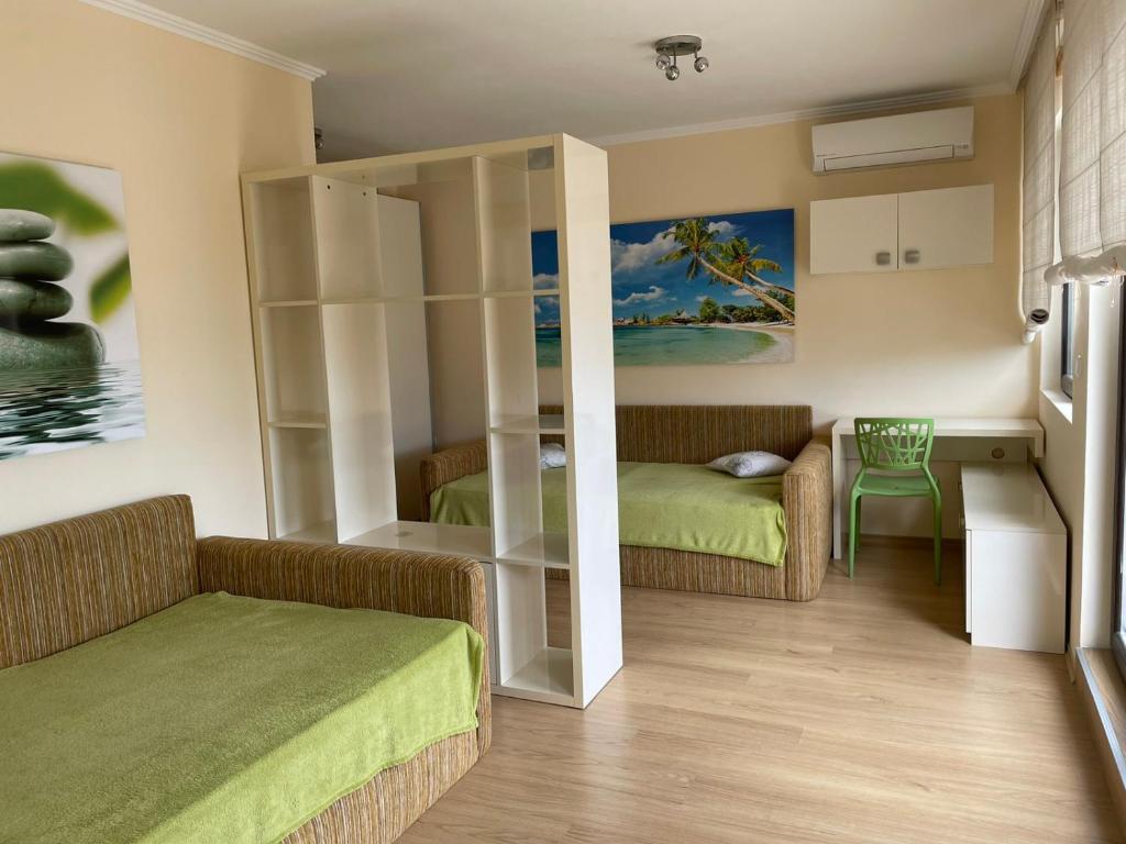 SEA VIEW APARTMENT photo 3