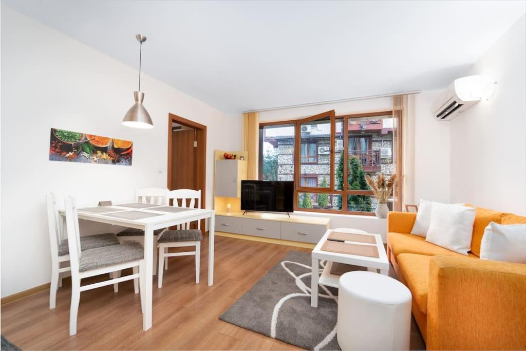 Snow Legend Apartment with terrace — photo 1