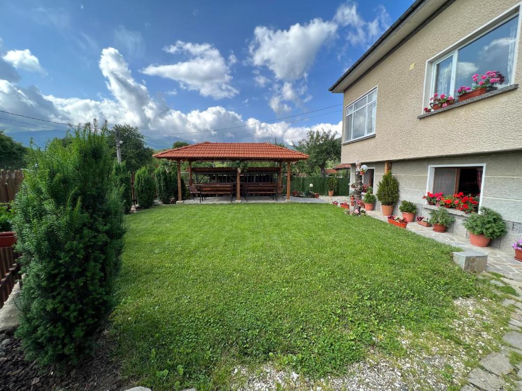 Стаи за гости - Къща ТОНЧЕВИ — photo 1