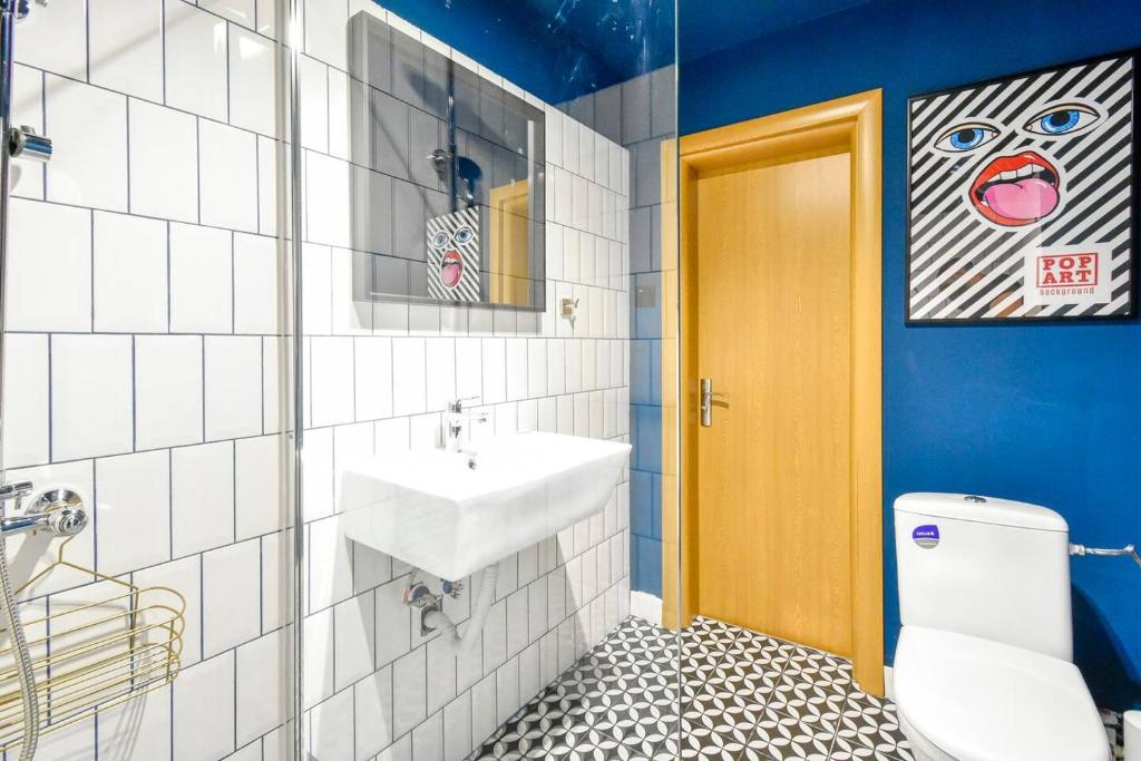 3 Rooms Together Budget Central Stay photo 3