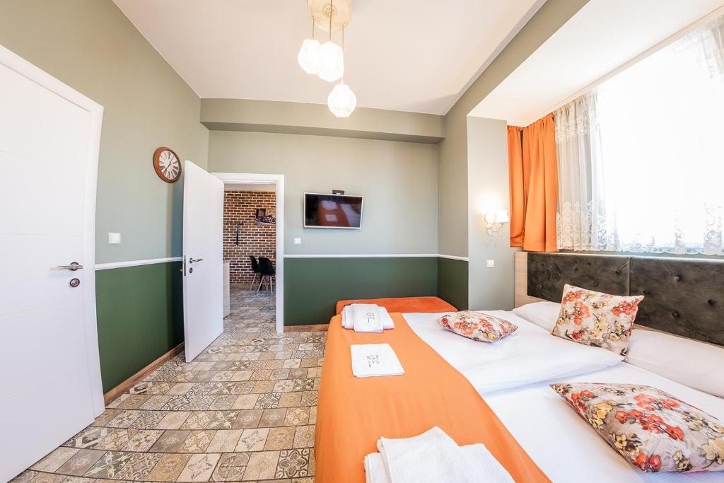 Sofia Vintage Life Apartment photo 2