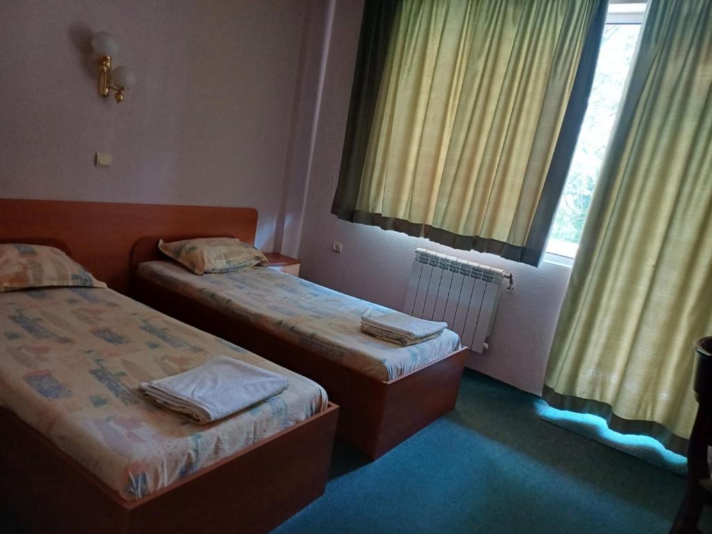 Интернационал photo 2