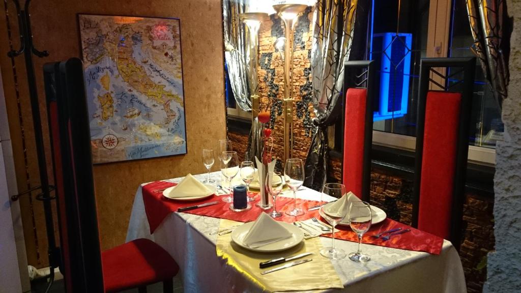 Rimini Club Inn & Suites — photo 1
