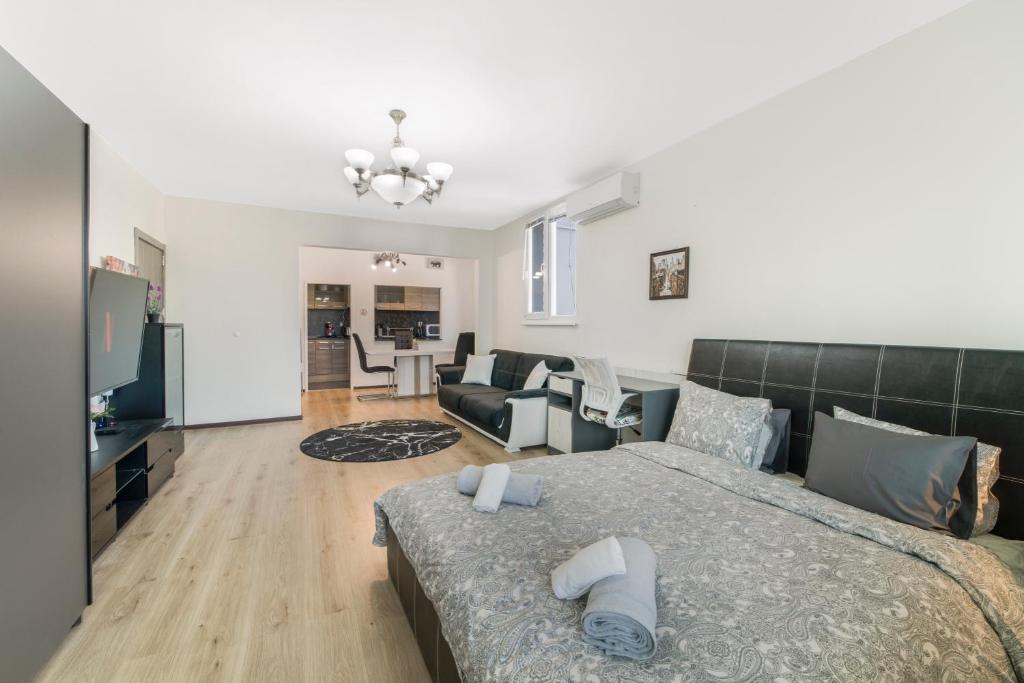 Booking.com: Hotels in Sofia. Book your hotel now! photo 2