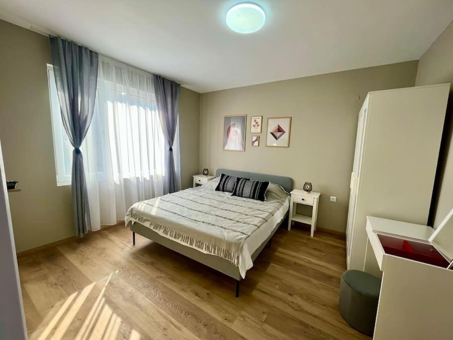 Sea Garden Apartment photo 2