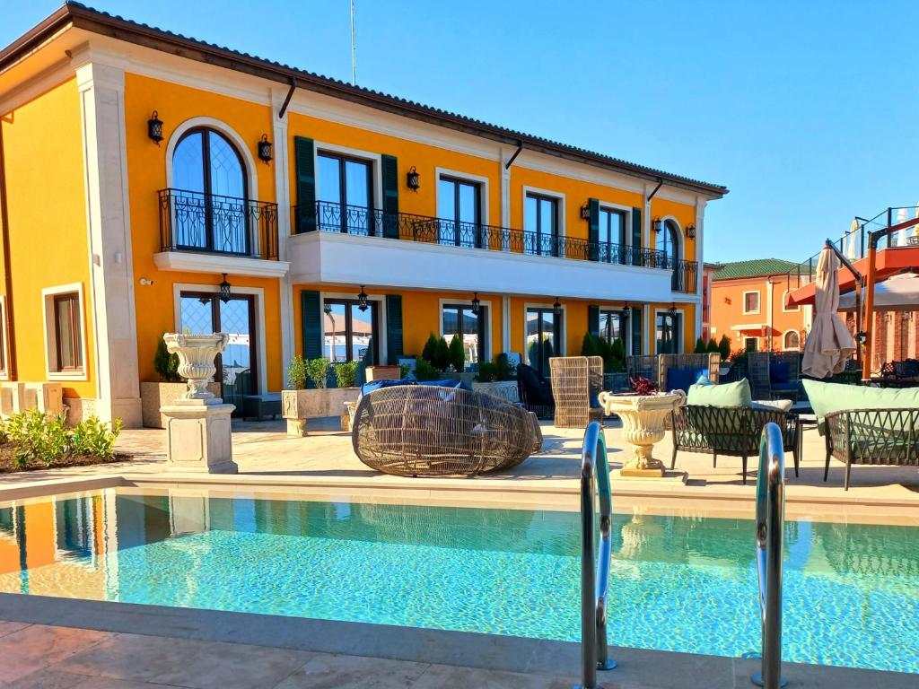 ECO Therma Village-Mineral Pools photo 2